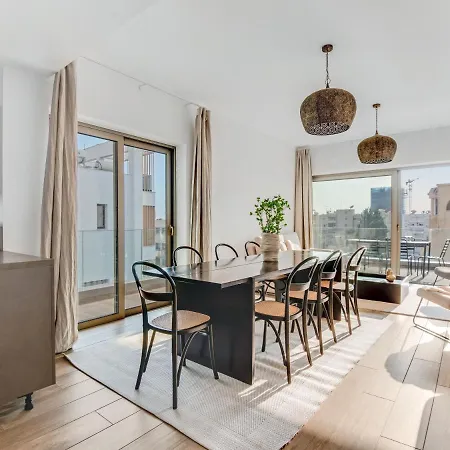 Apartment Sanders Evolution *